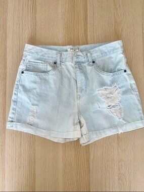 Womens/Girls High-Waisted Loose Fit Distressed Denim Shorts